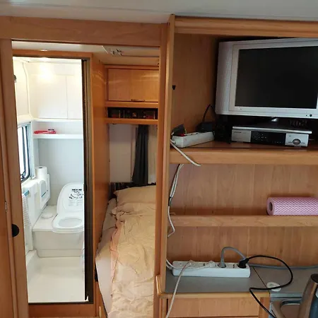 Luxury tent Caravan Alesund